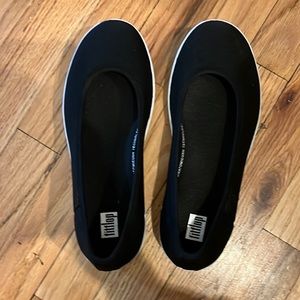 Brand new fit flop slip on shoes. Size 7.5